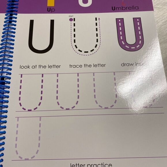 Priddy Learning Early Learning Wipe Clean Workbook with pen included for Ages 3+ - Picture 6 of 7